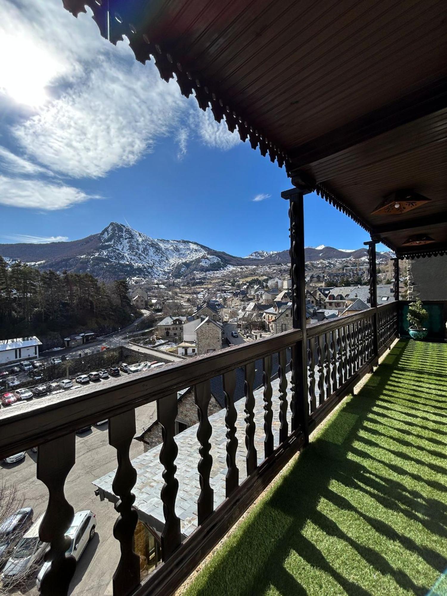 El Balcon Del Garmo Villa Sallent de Gállego Eksteriør billede